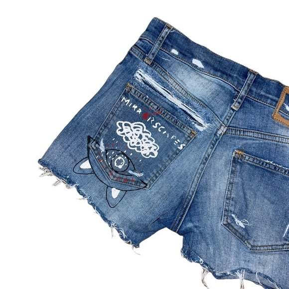 Zara Woman Premium Denim Grafitti Distressed Raw Hem Frayed Shorts Womens 2 - Picture 5 of 7
